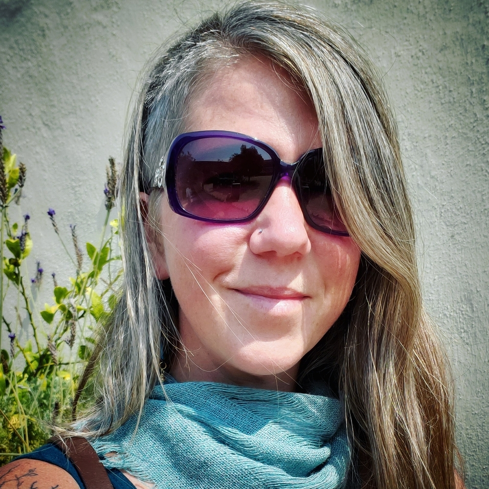Meet your Posher, Carrie beth